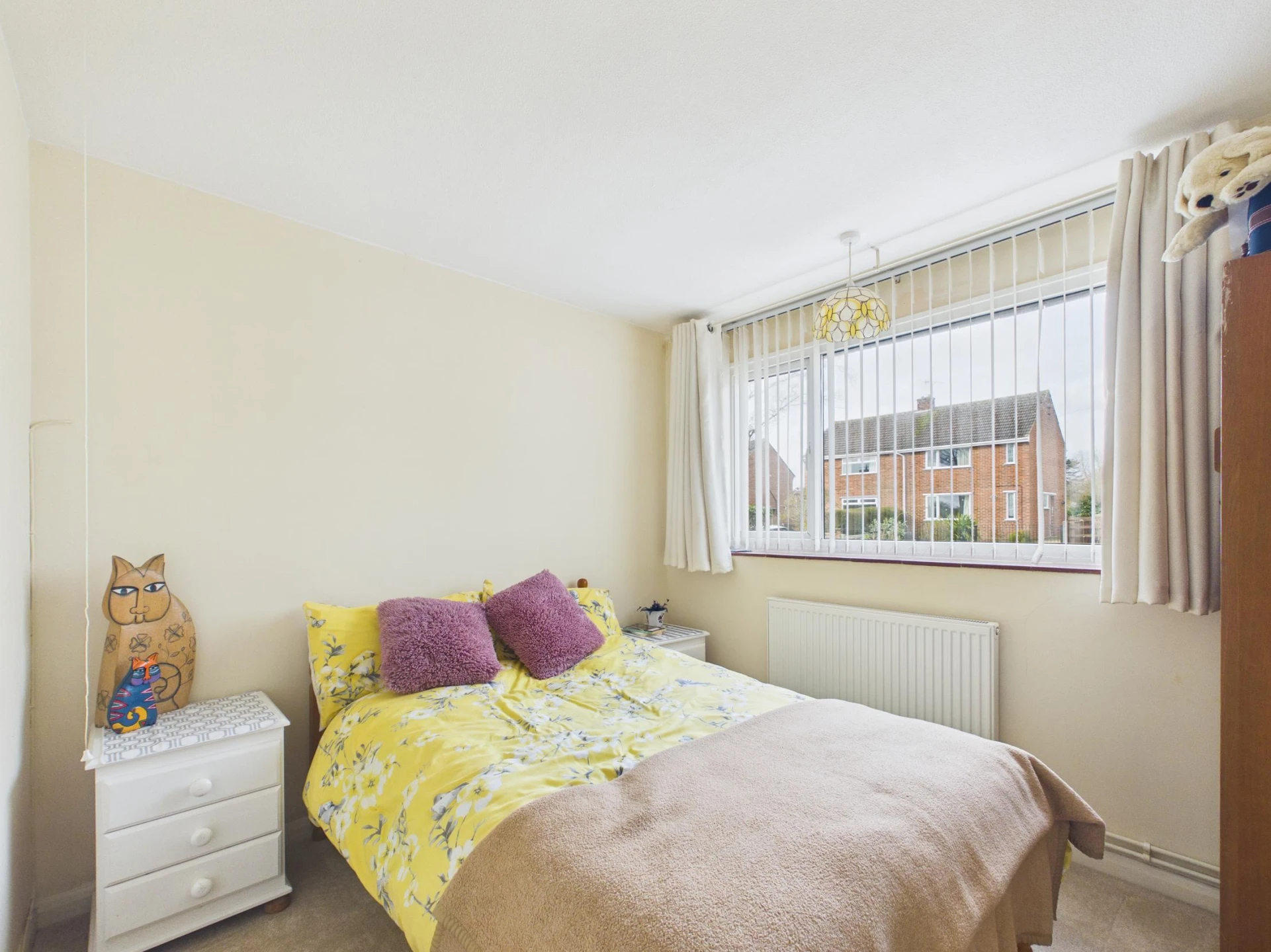 Property enquiry form background image