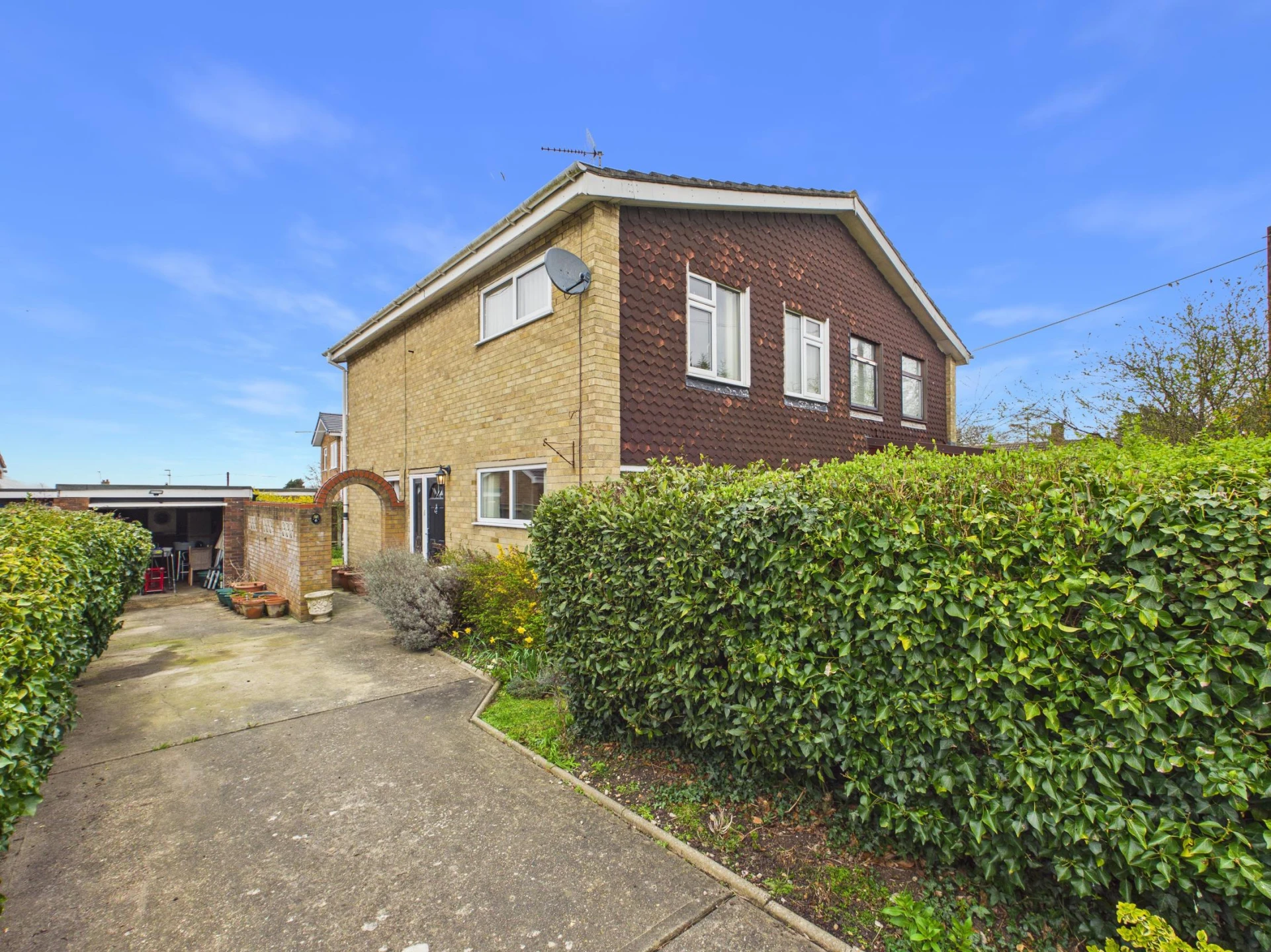 Property enquiry form background image