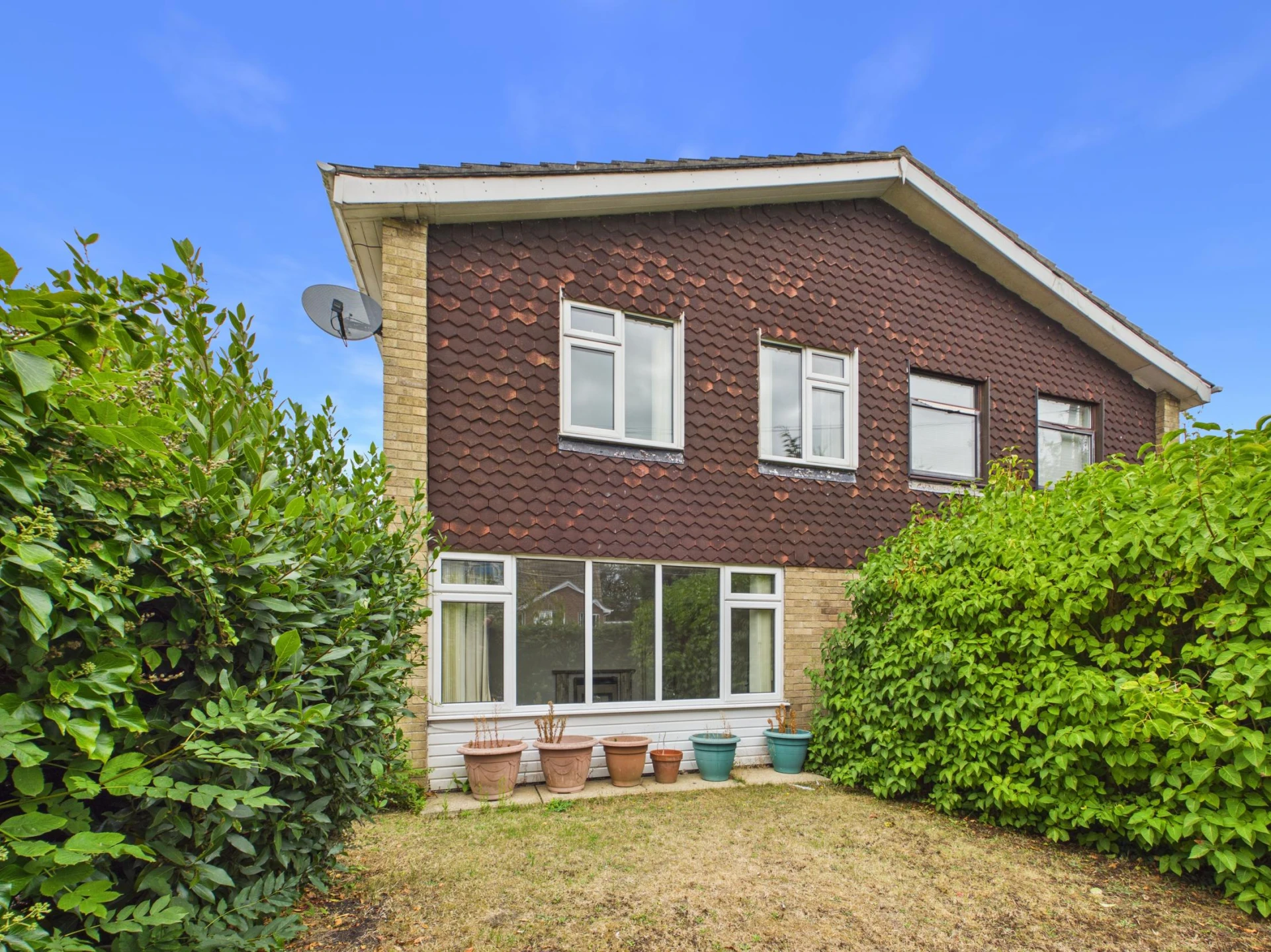 Property enquiry form background image