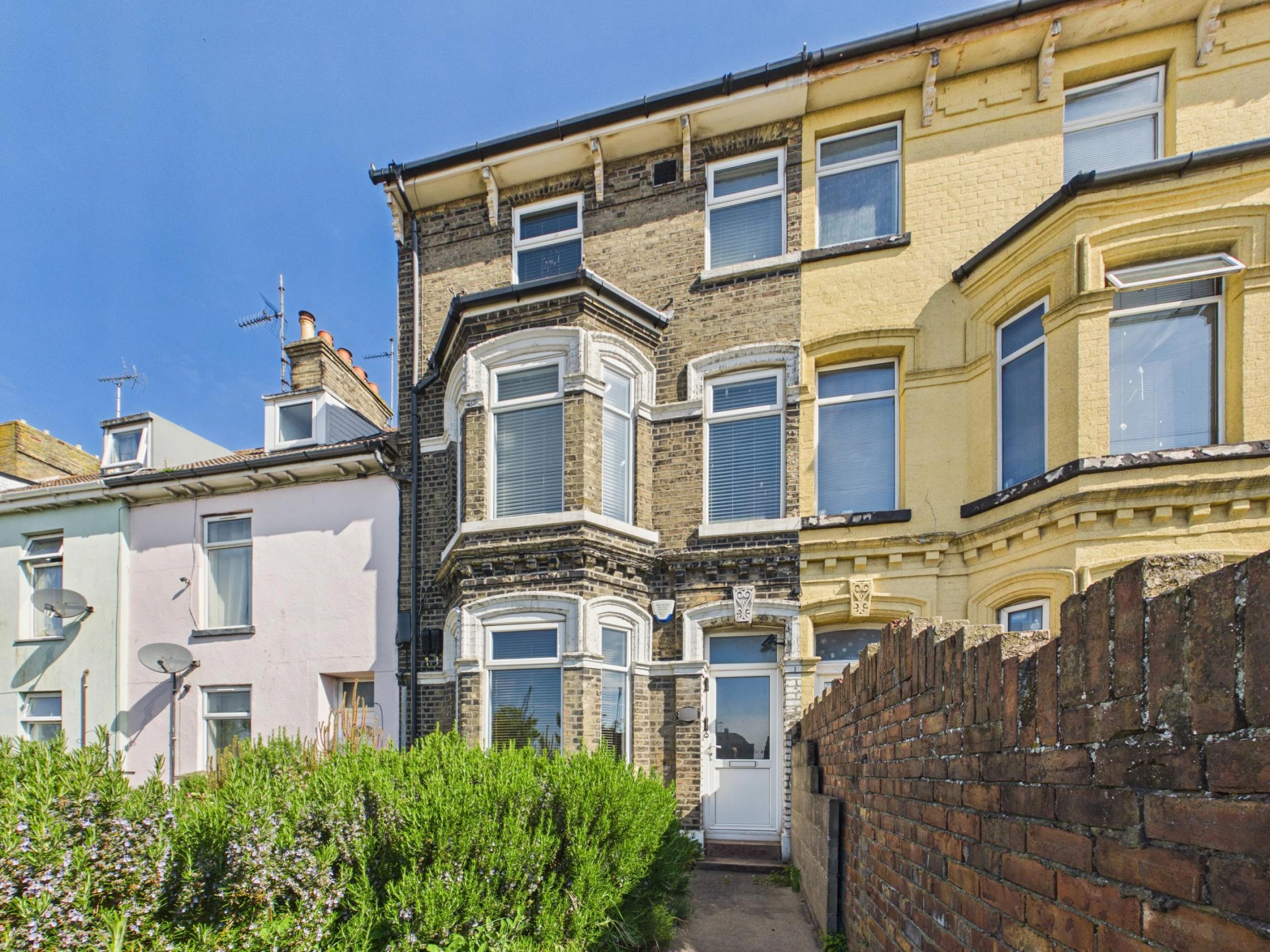 Property enquiry form background image