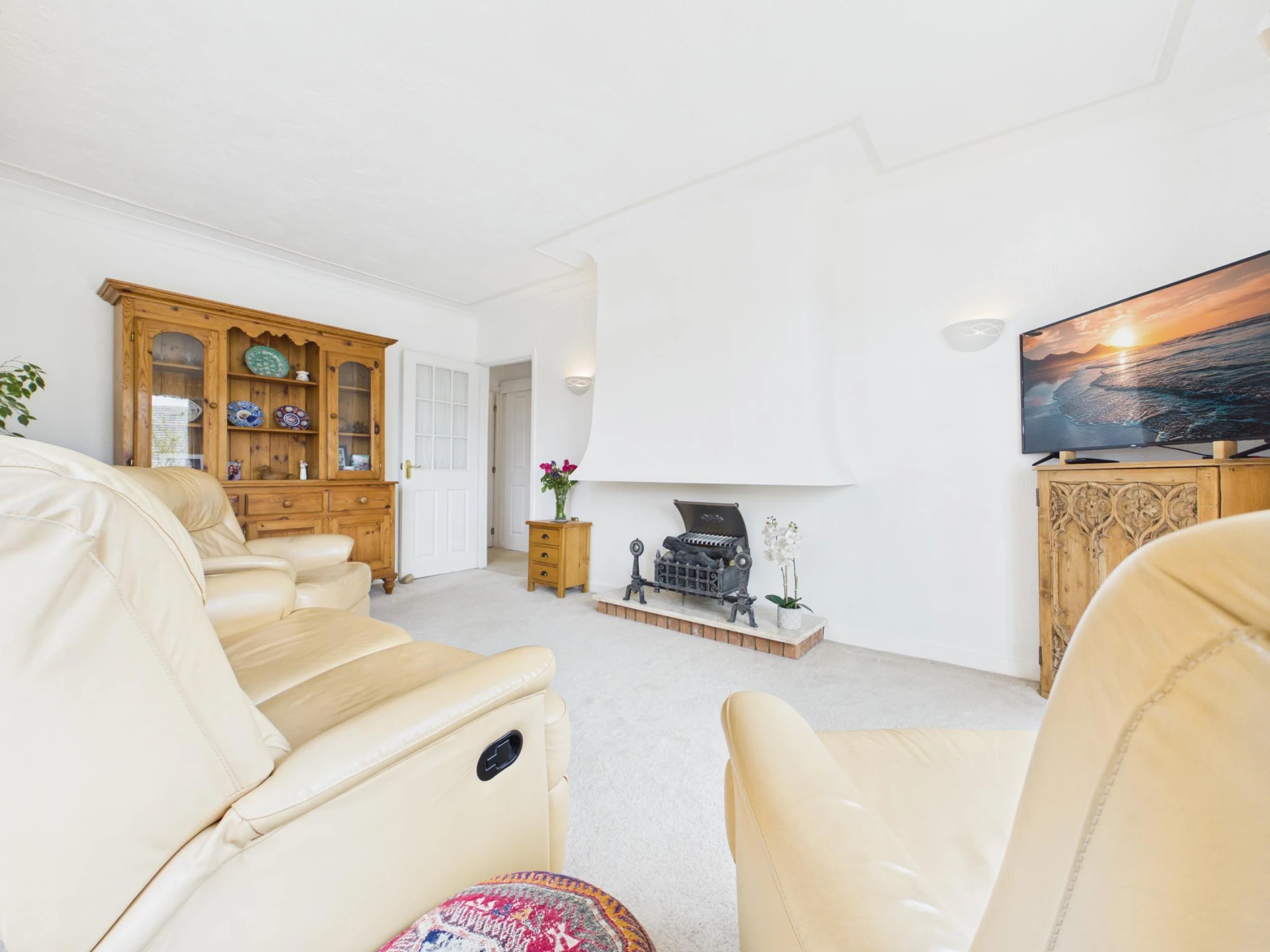 Property enquiry form background image
