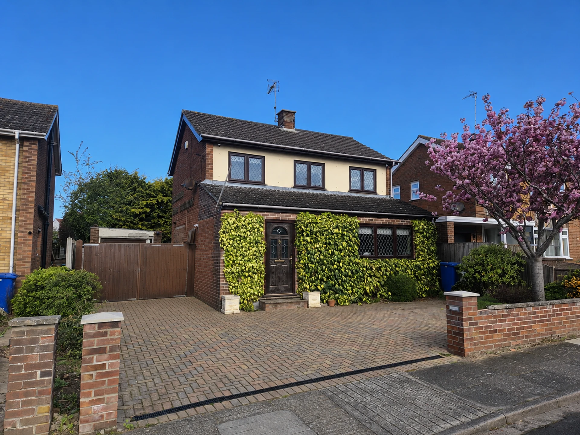 Property enquiry form background image