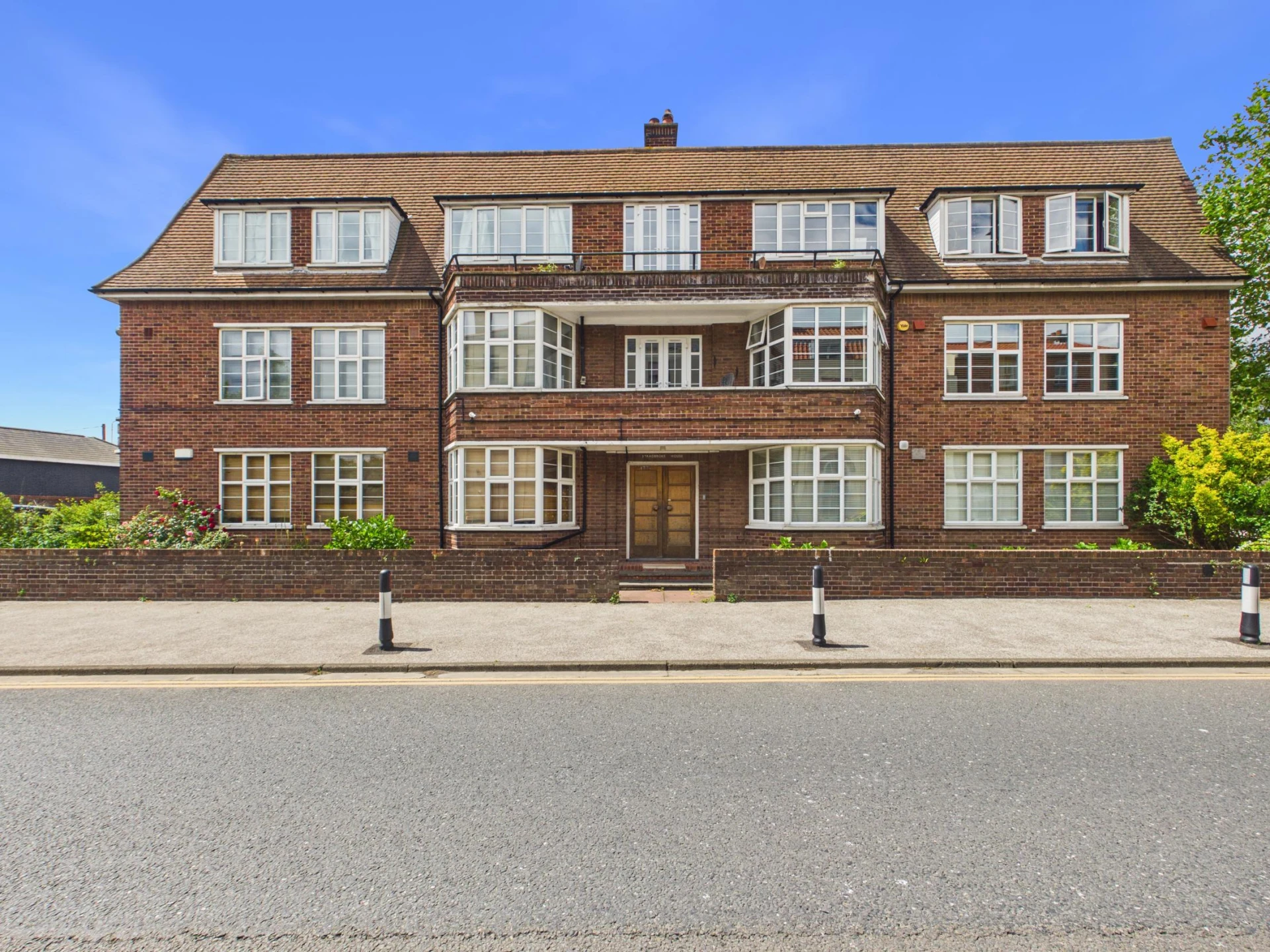 Property enquiry form background image