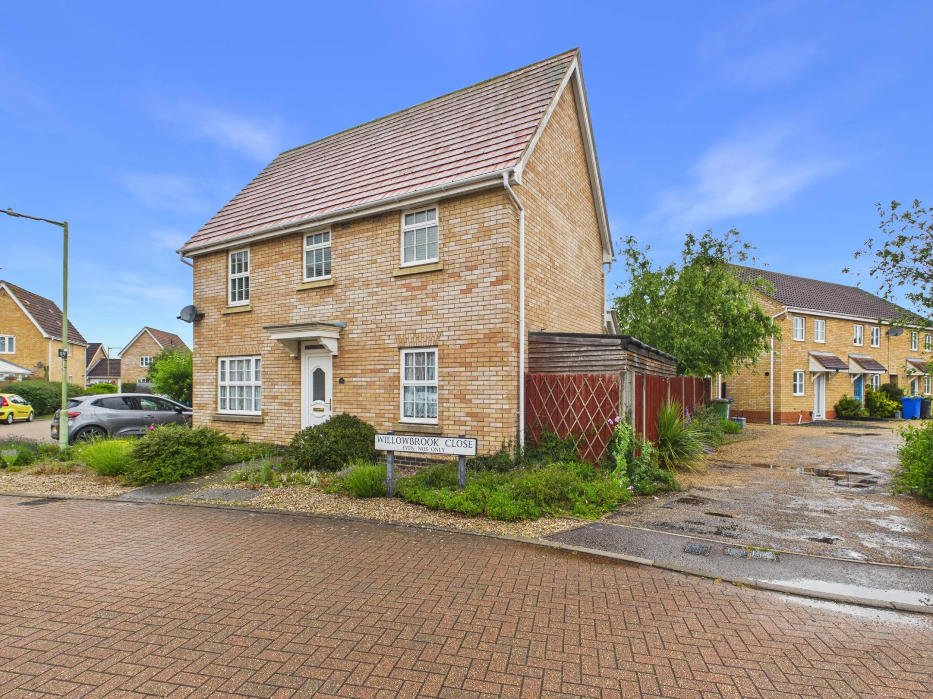 Property enquiry form background image