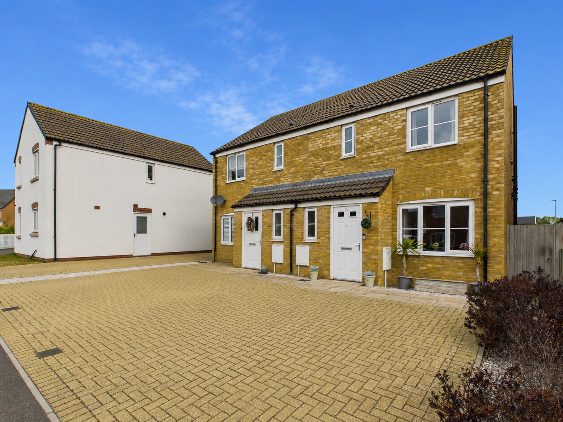 Property enquiry form background image