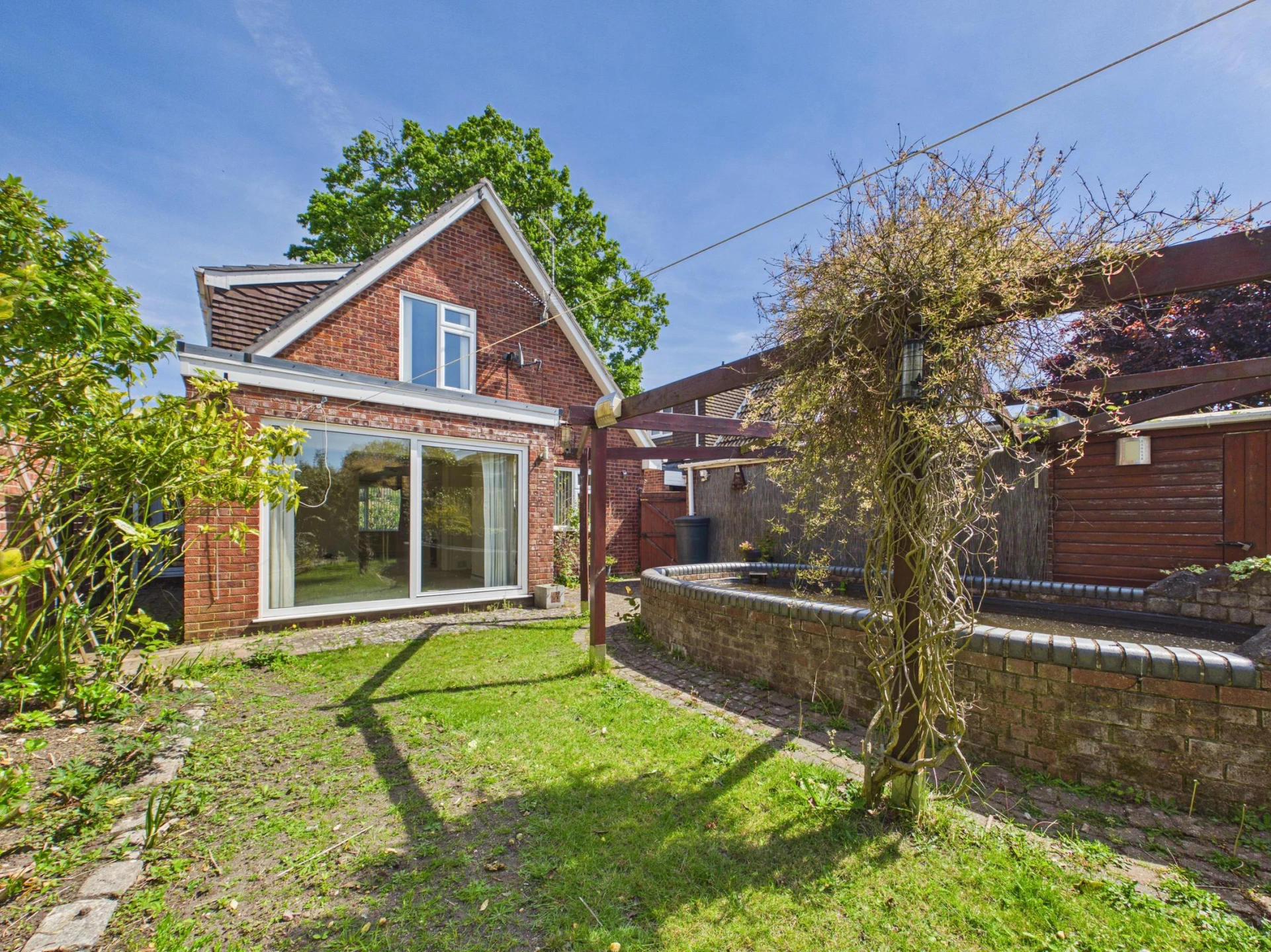 Property enquiry form background image