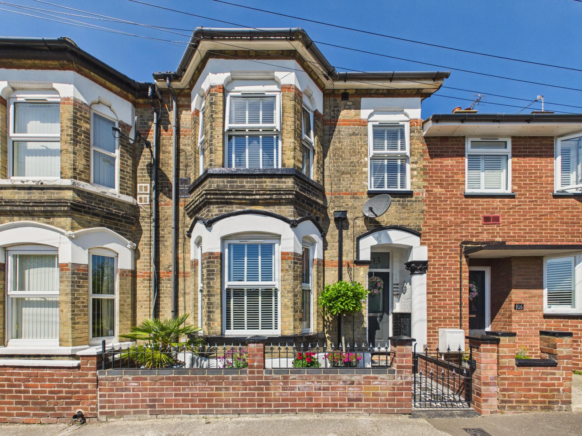 Property enquiry form background image