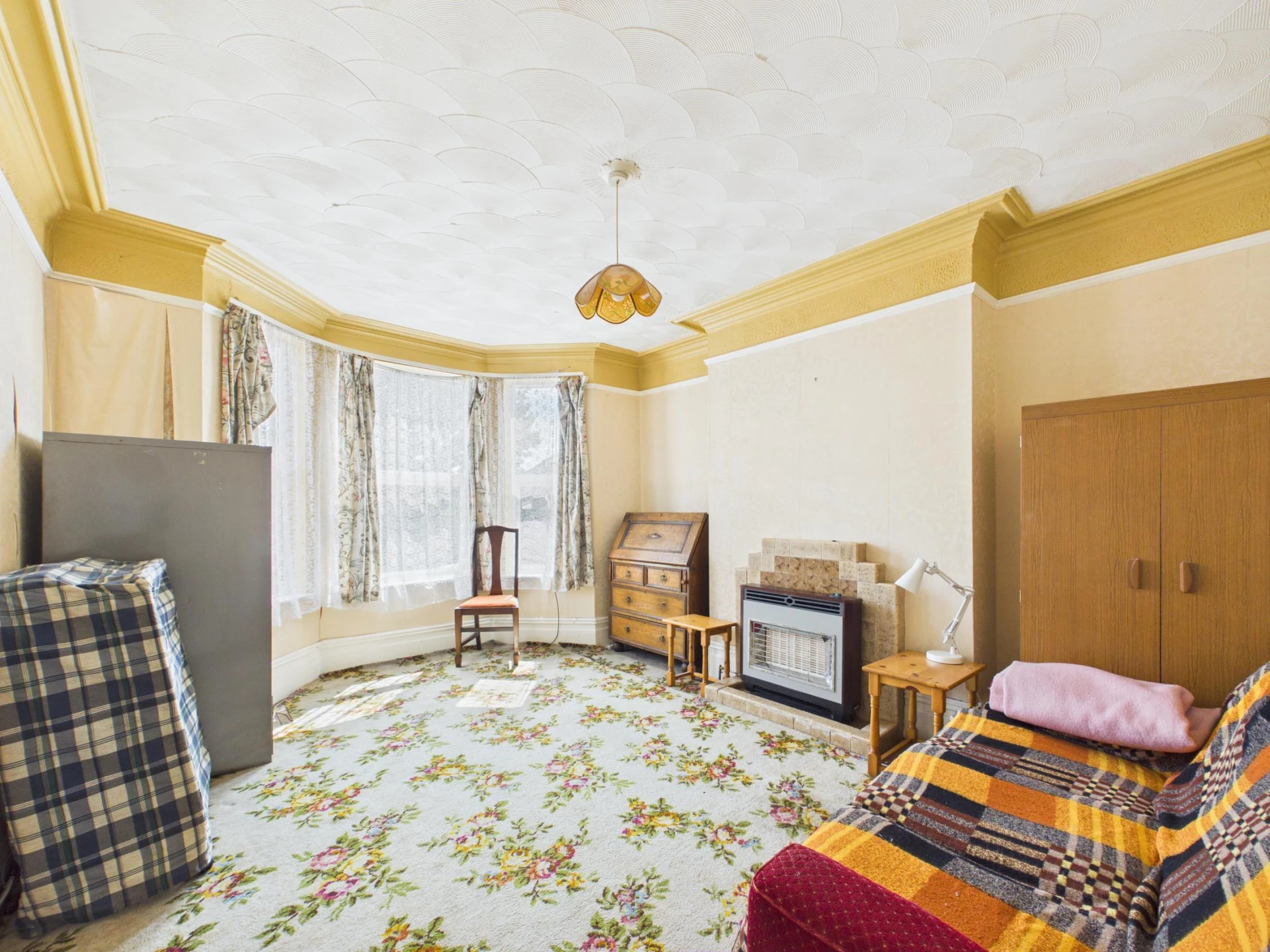 Property enquiry form background image