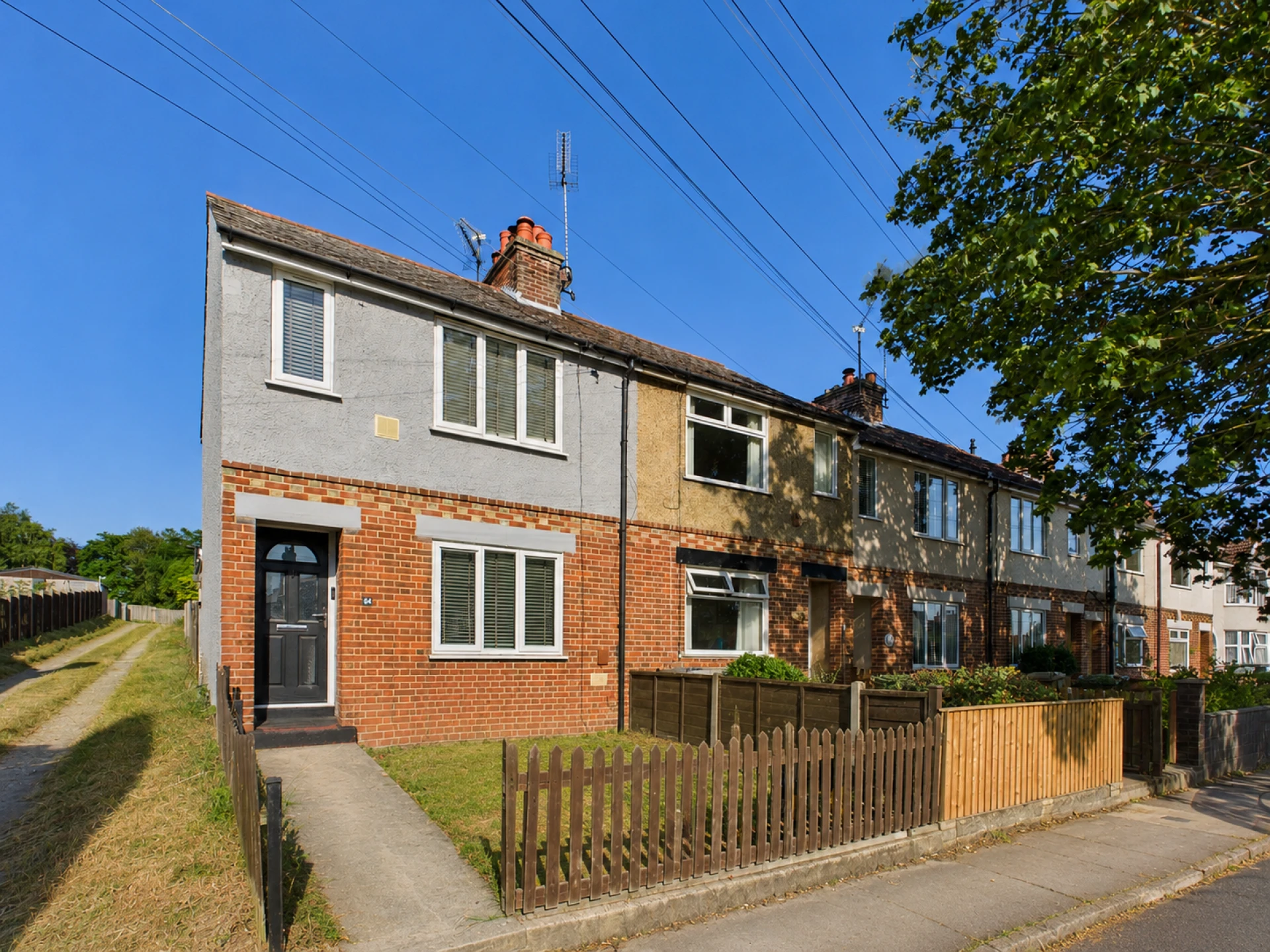 Property enquiry form background image