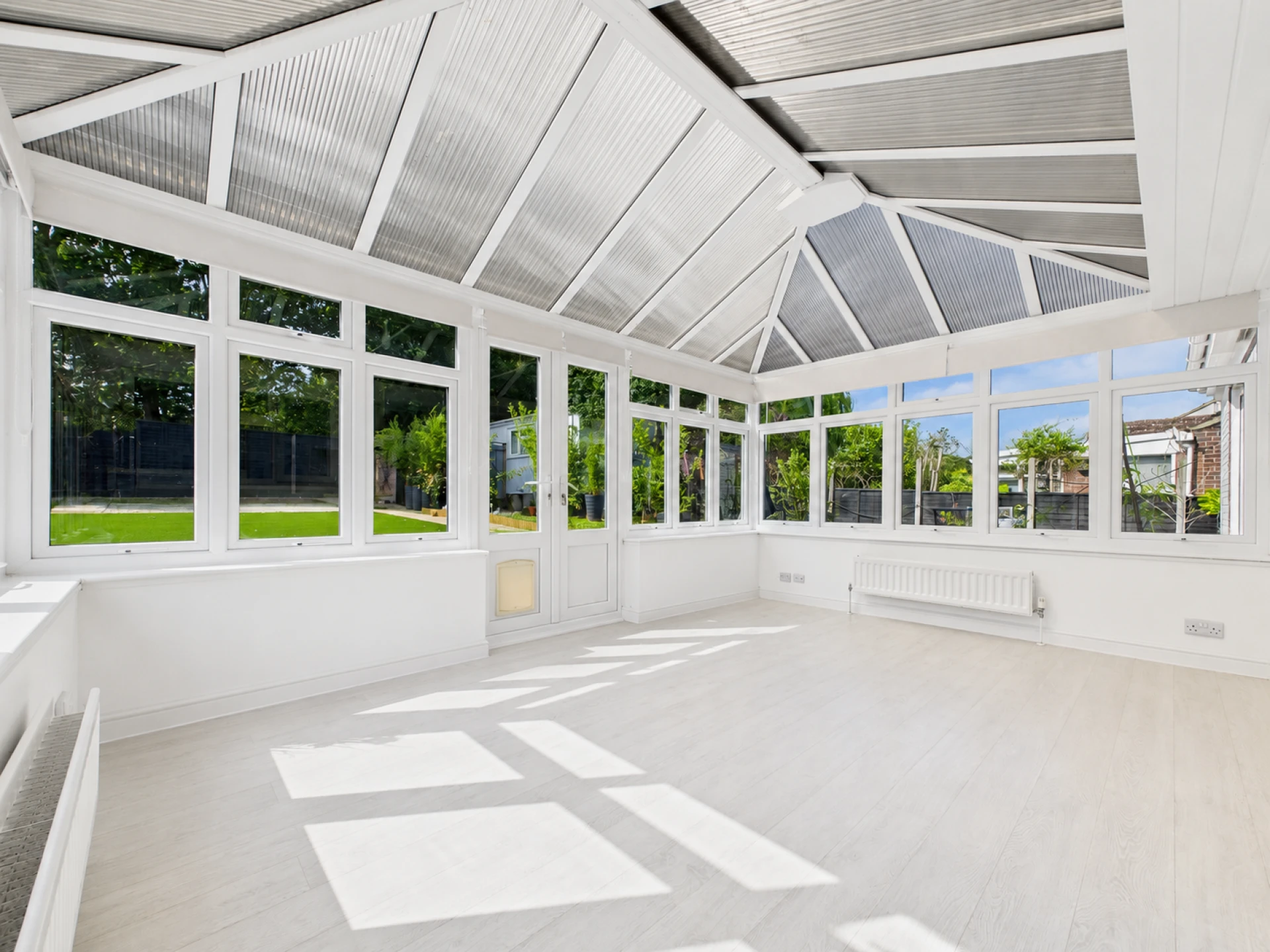 Property enquiry form background image