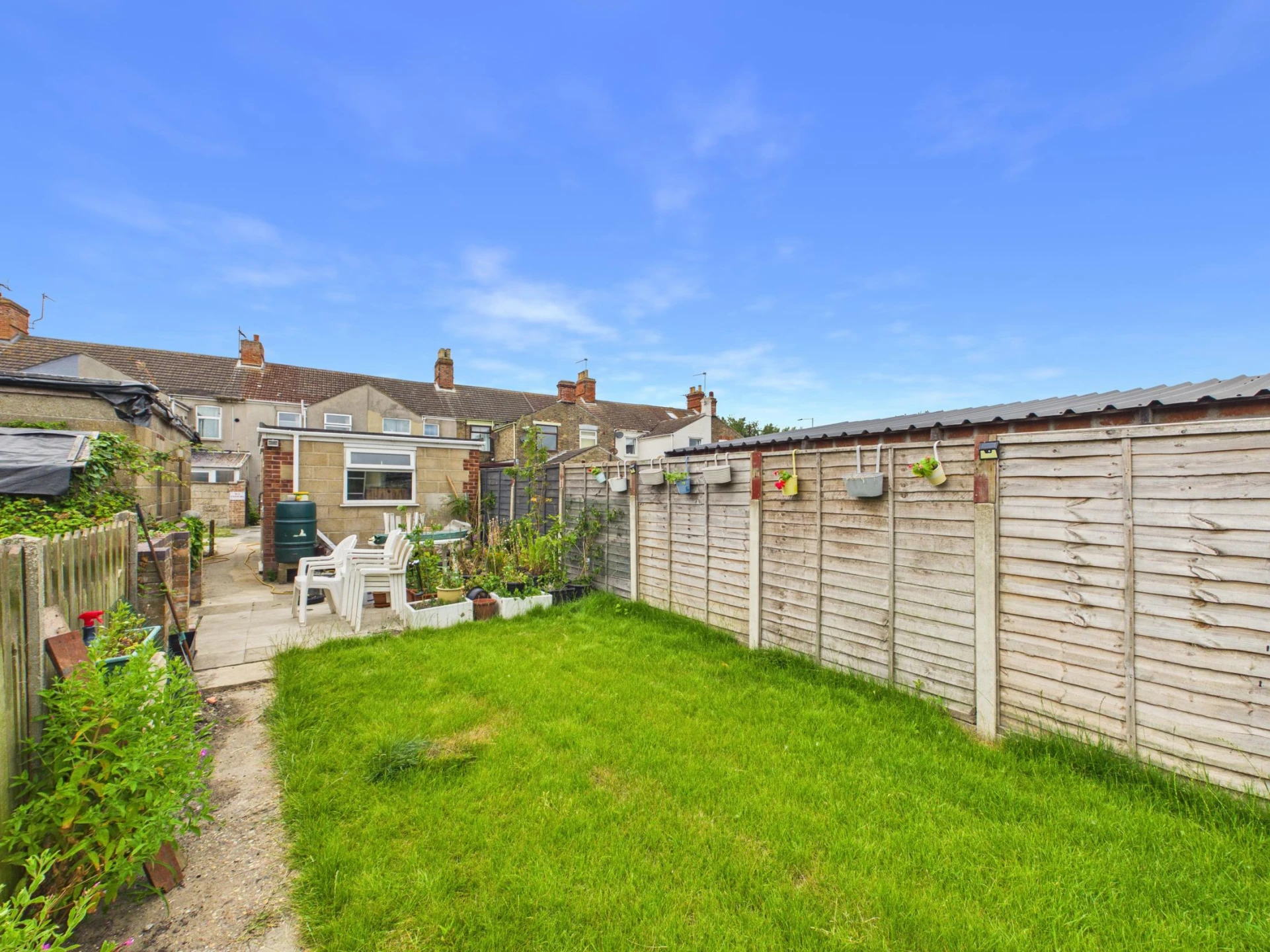 Property enquiry form background image