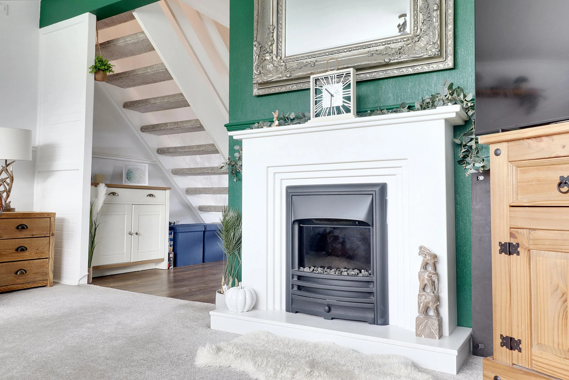 Property enquiry form background image