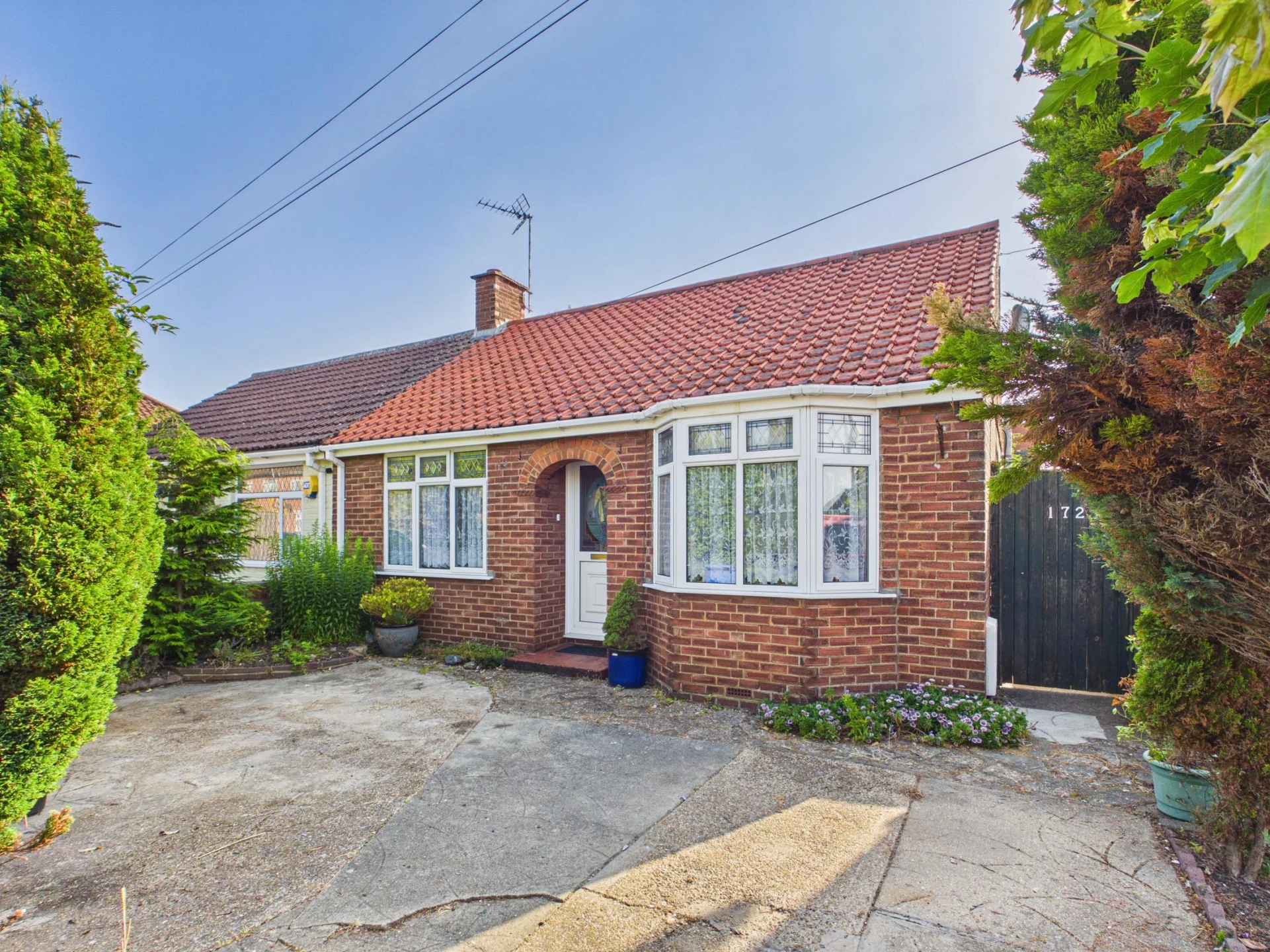 Property enquiry form background image