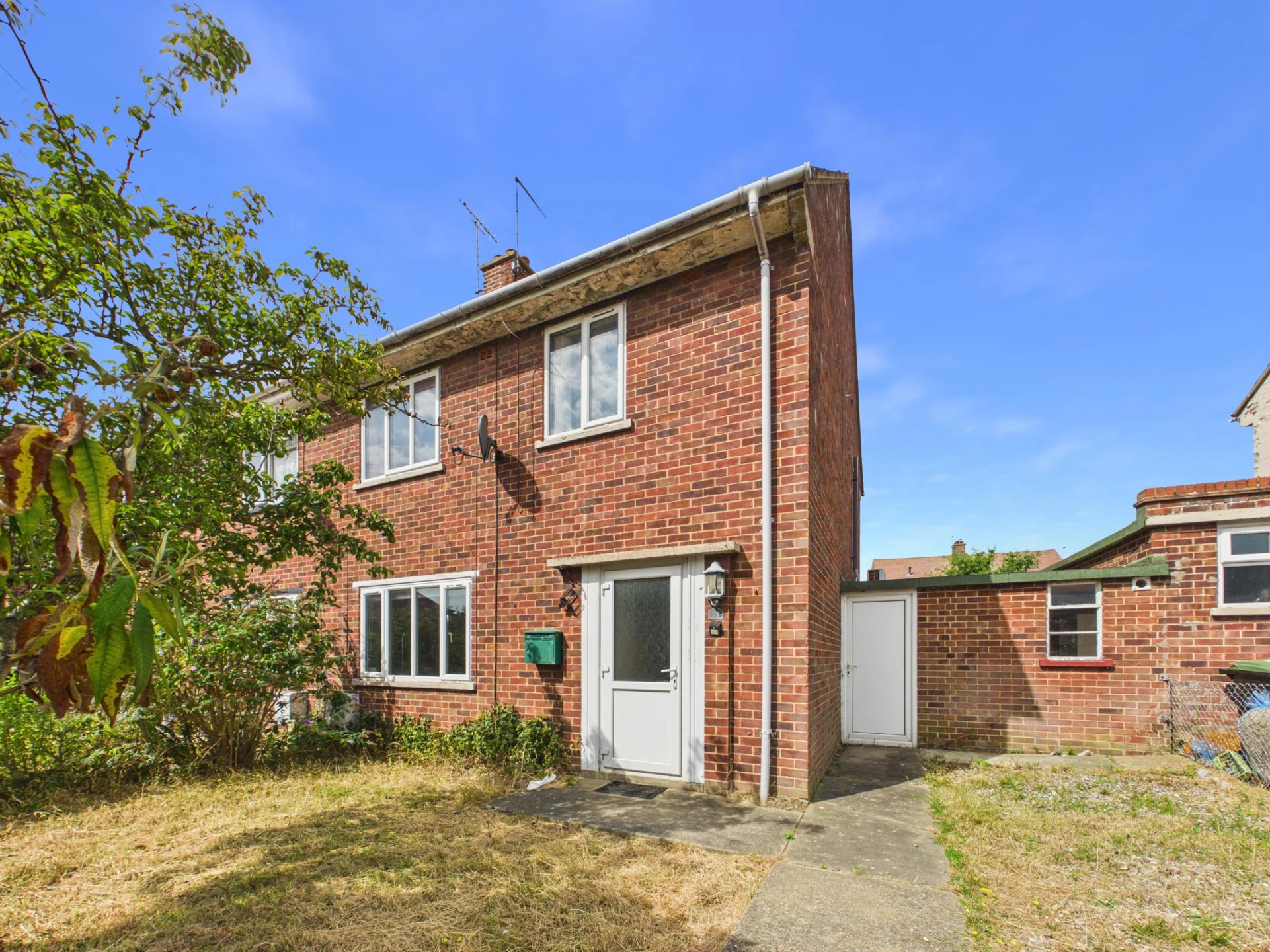 Property enquiry form background image