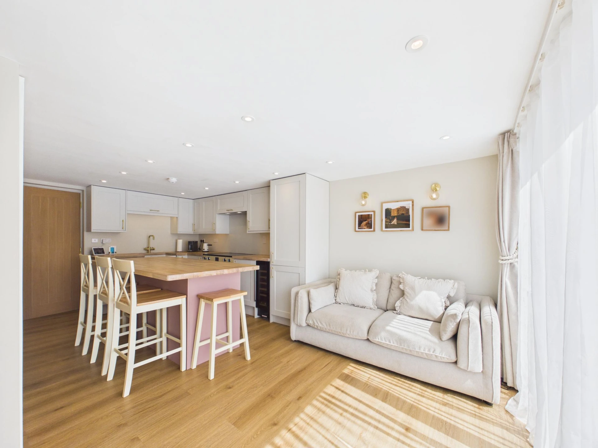 Property enquiry form background image