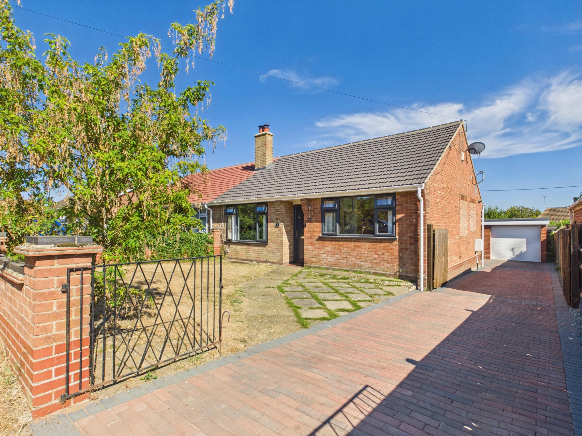 Property enquiry form background image