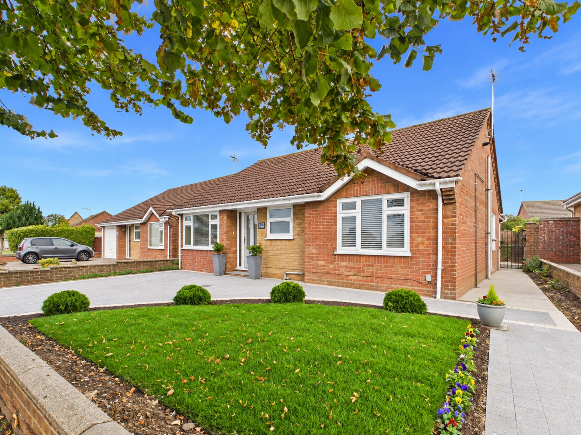 Property enquiry form background image