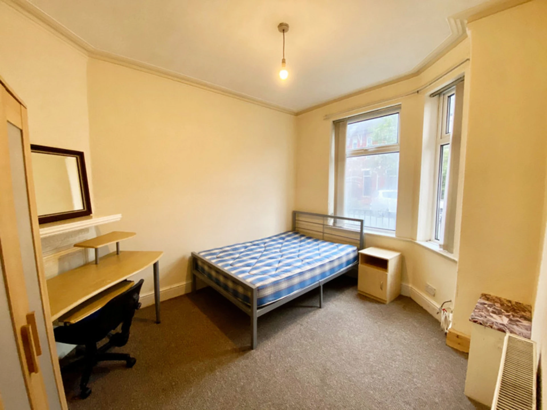 Property enquiry form background image