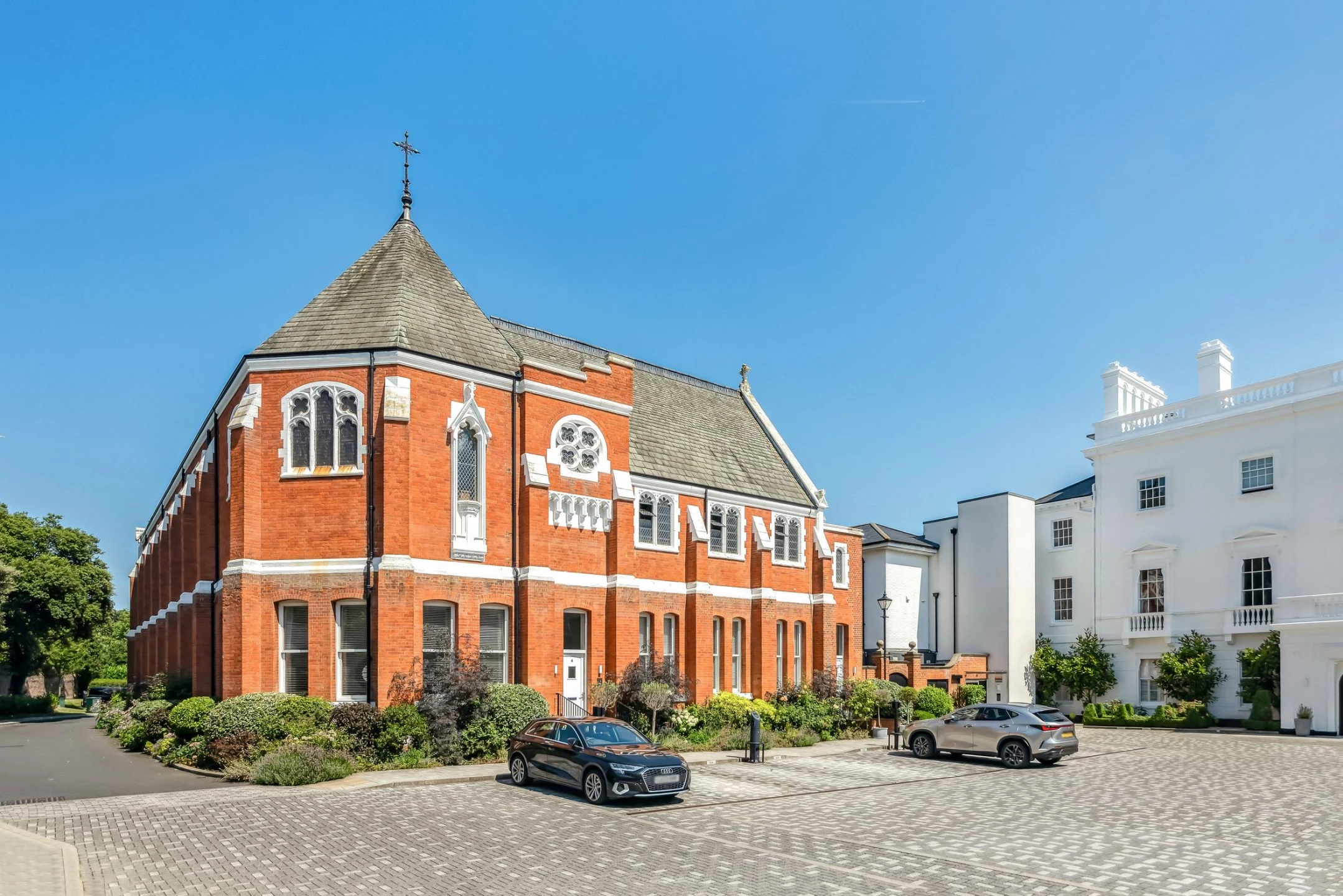 Property enquiry form background image