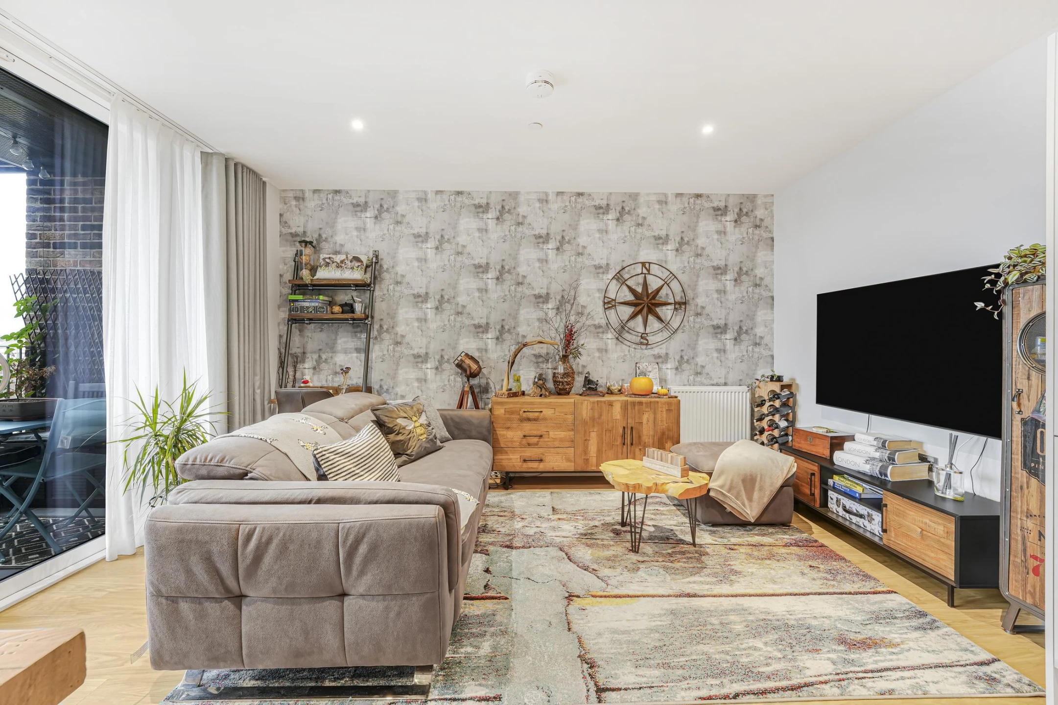 Property enquiry form background image