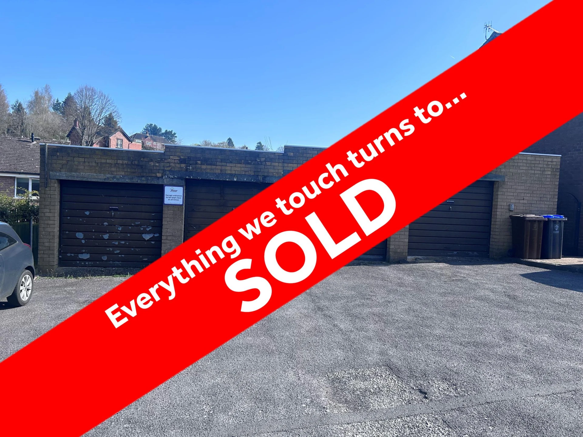 Property enquiry form background image